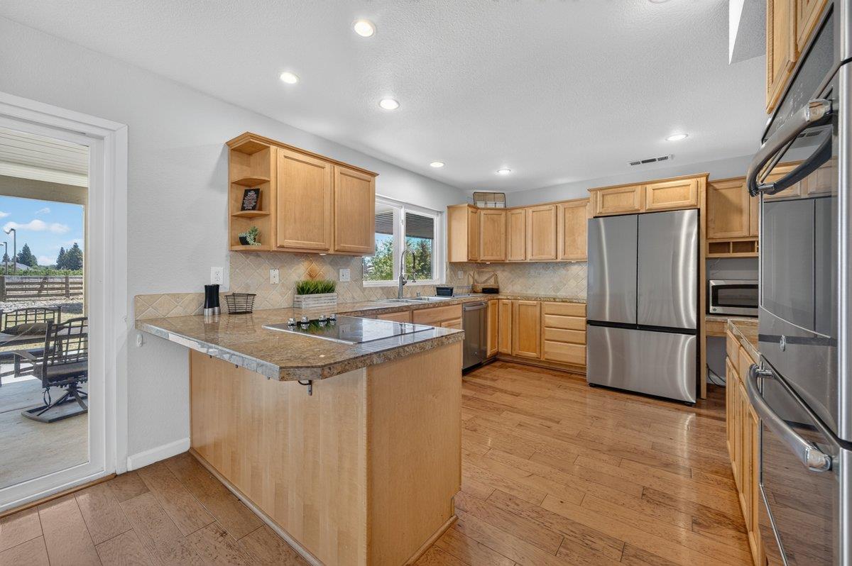 11839 E Ashlan Ave, Sanger, CA 93657