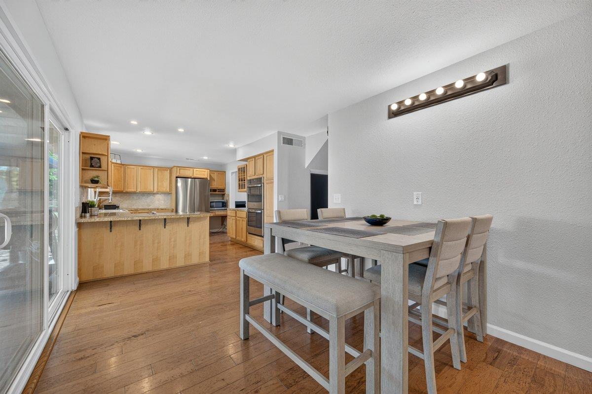 11839 E Ashlan Ave, Sanger, CA 93657