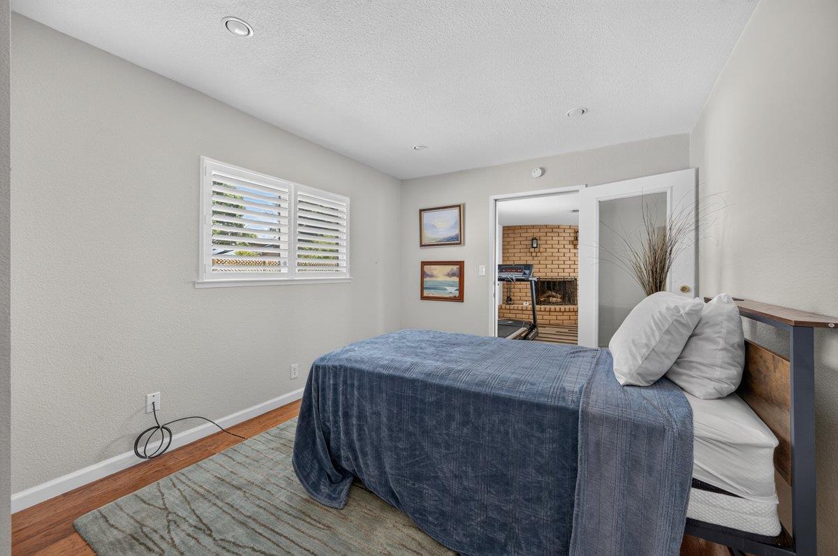 11839 E Ashlan Ave, Sanger, CA 93657