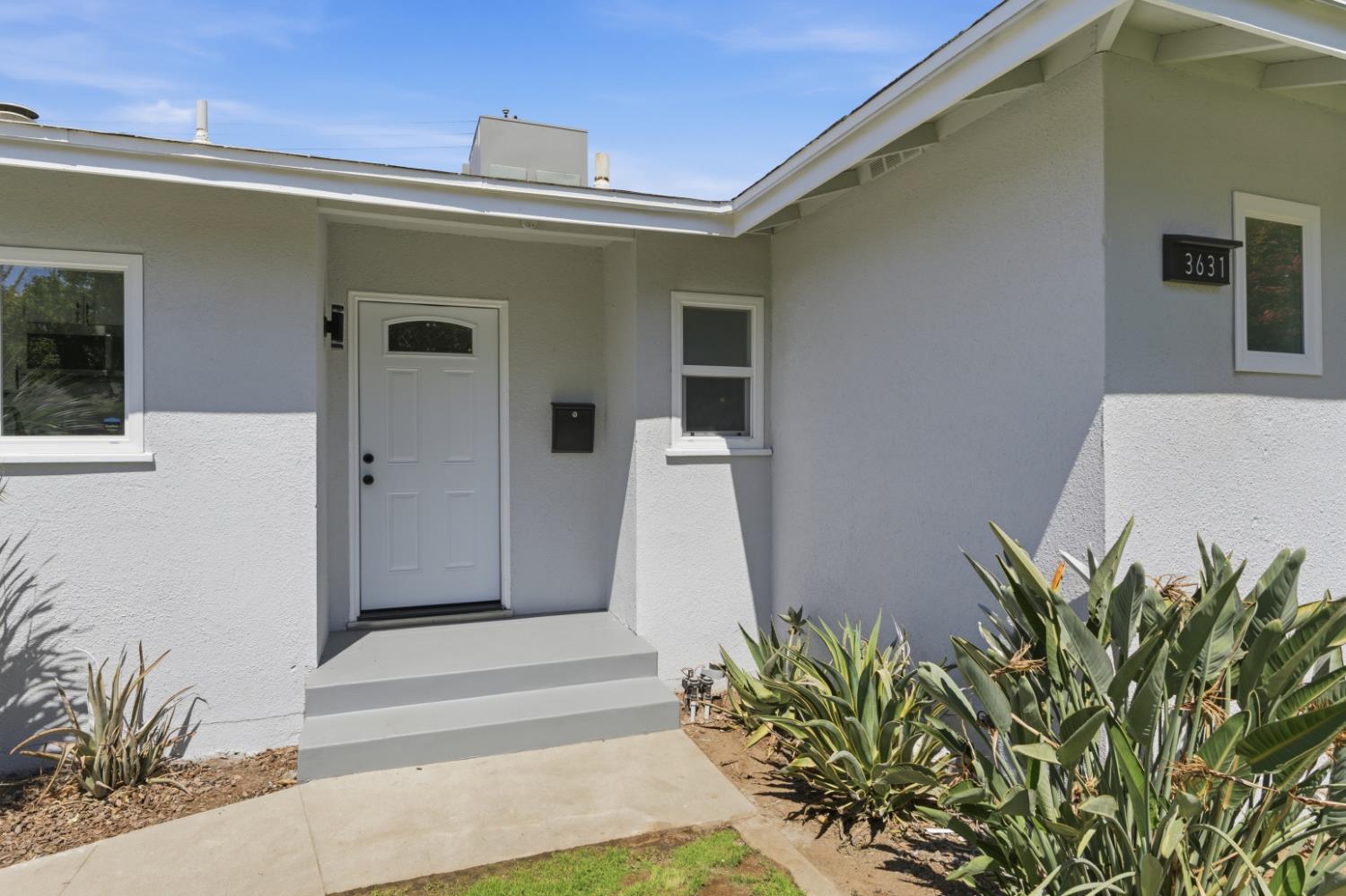 3631 N Effie St, Fresno, CA 93726