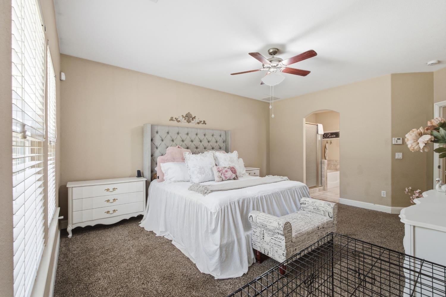 1980 Academy Ave, Tulare, CA 93274
