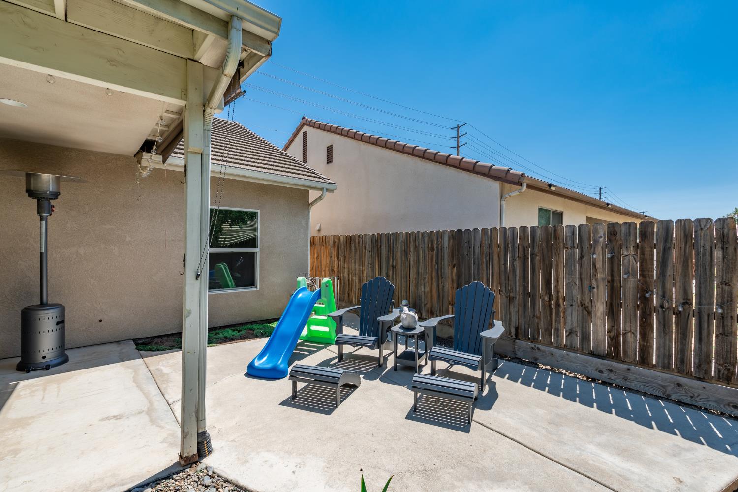 1980 Academy Ave, Tulare, CA 93274