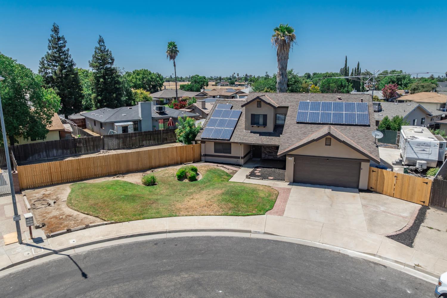 1335 Ramona Ave, Clovis, CA 93612