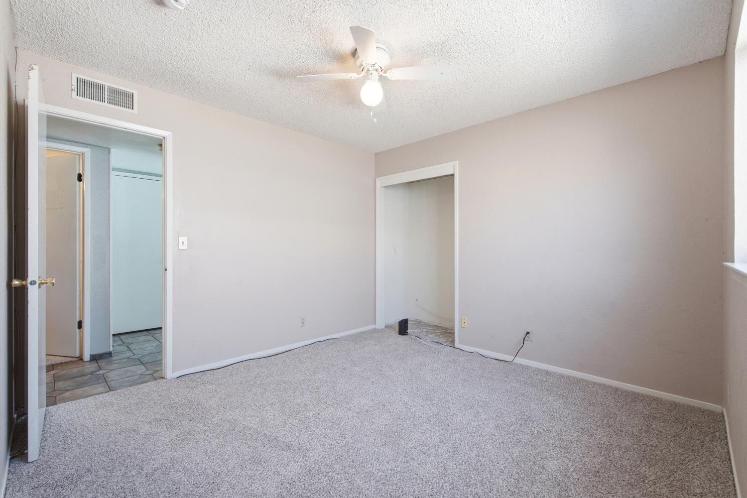 1335 Ramona Ave, Clovis, CA 93612