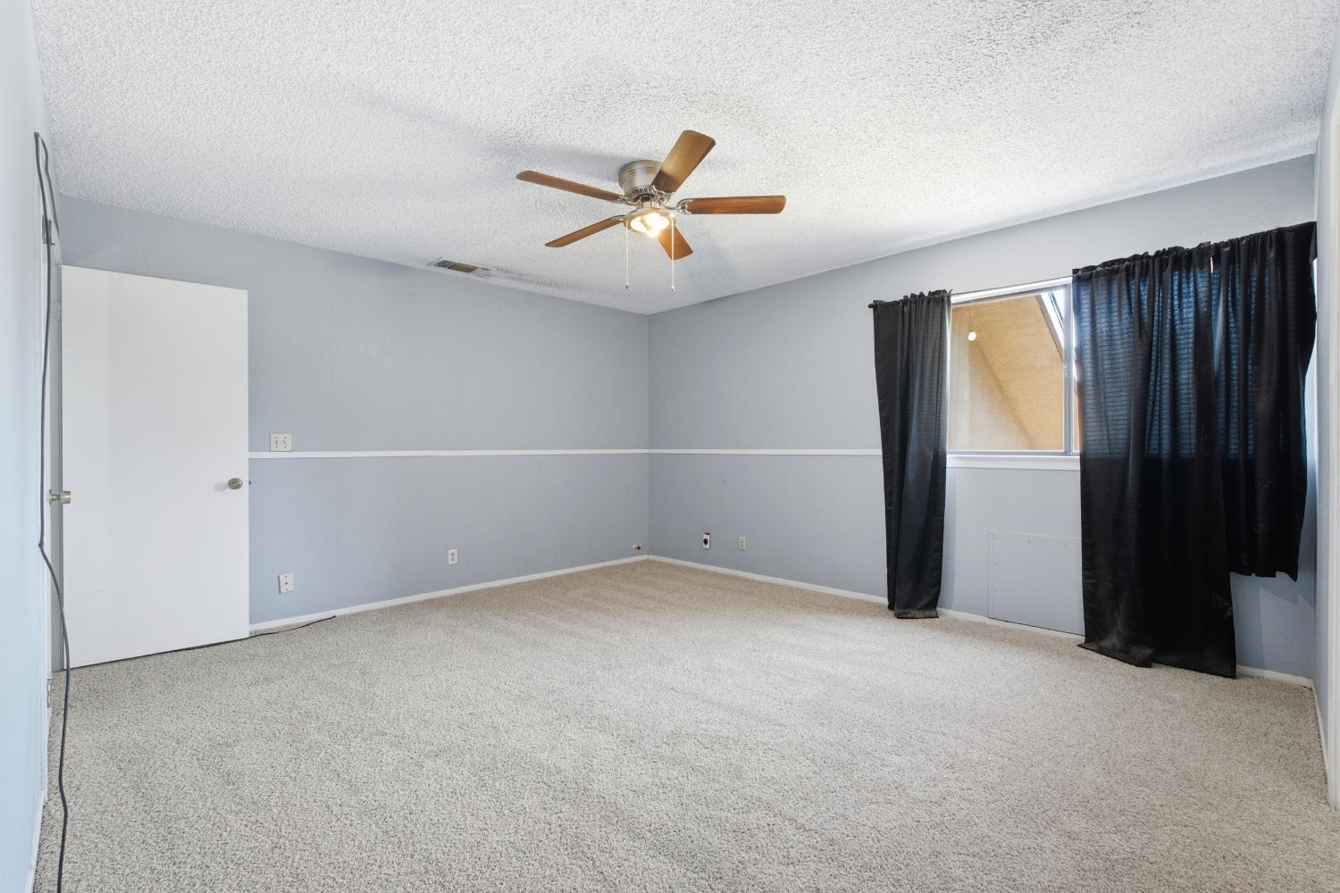 1335 Ramona Ave, Clovis, CA 93612
