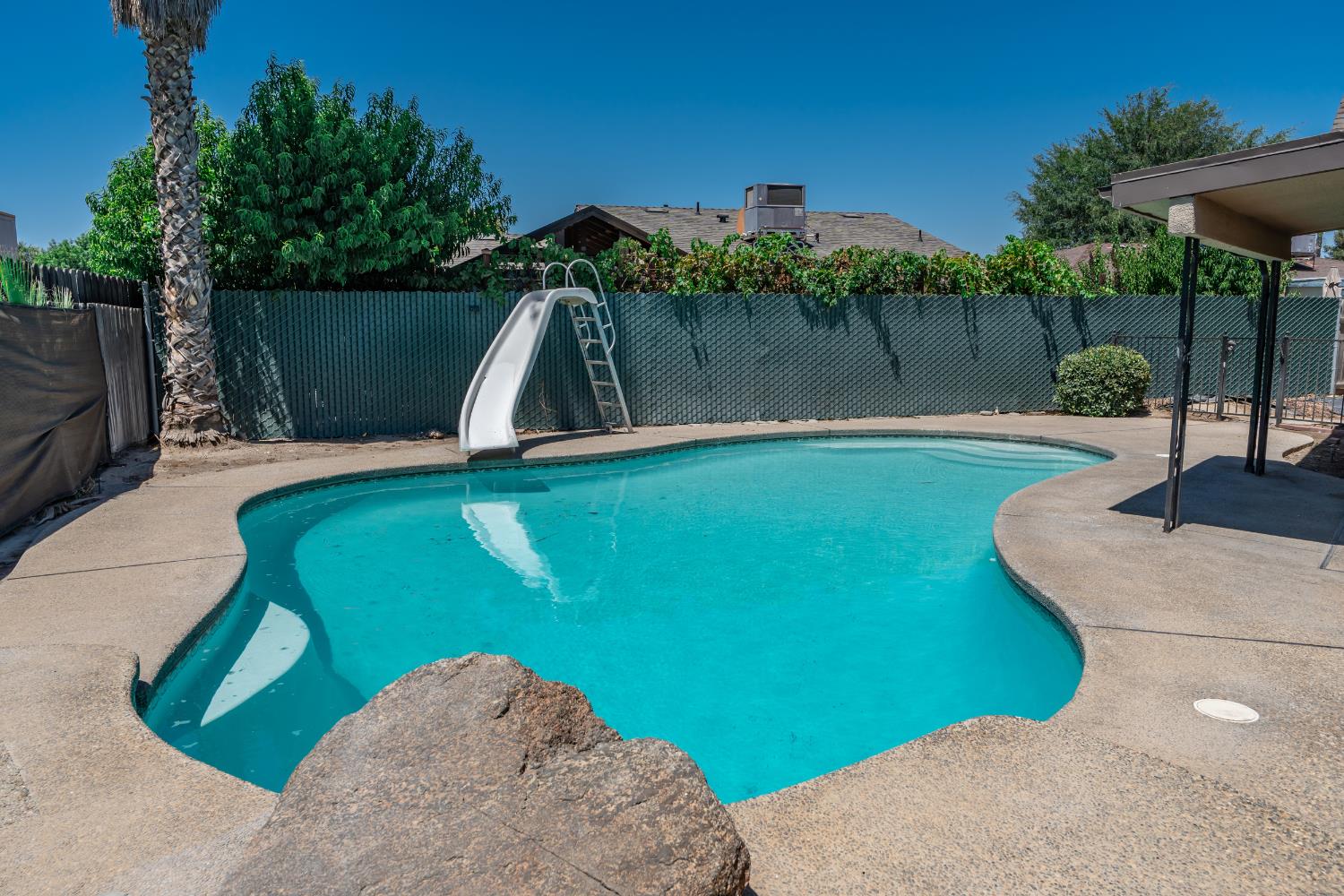 1335 Ramona Ave, Clovis, CA 93612