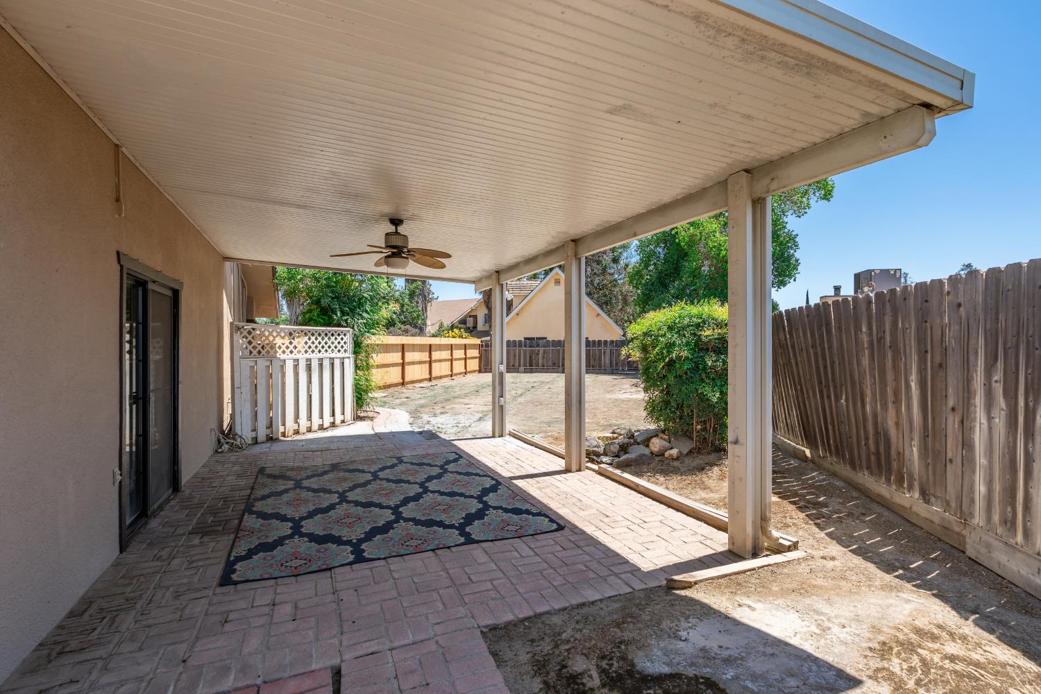 1335 Ramona Ave, Clovis, CA 93612