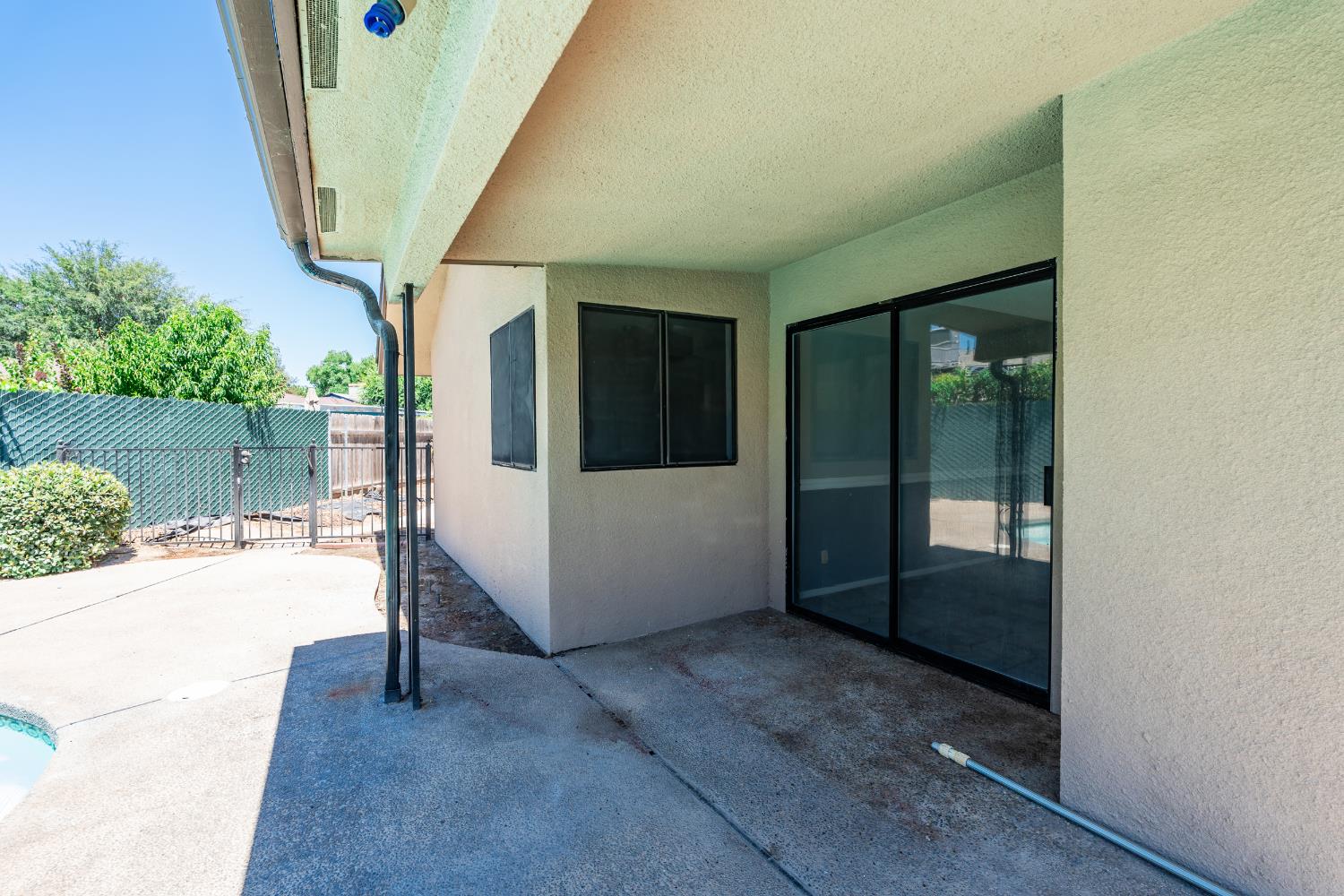 1335 Ramona Ave, Clovis, CA 93612