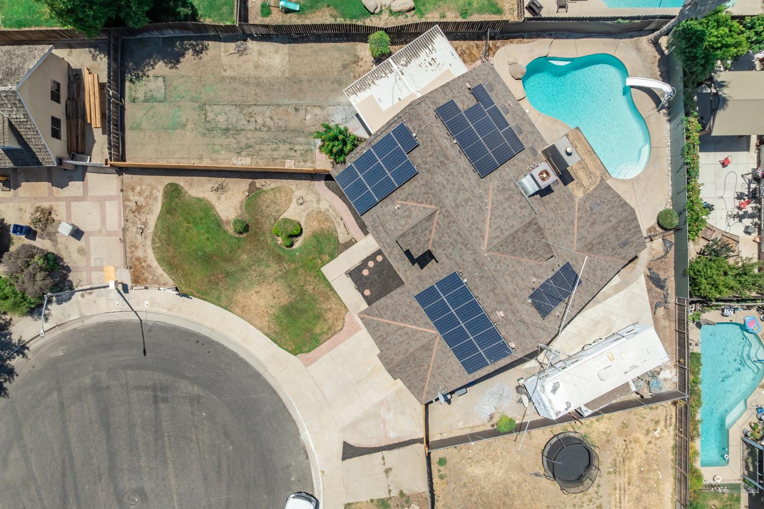 1335 Ramona Ave, Clovis, CA 93612