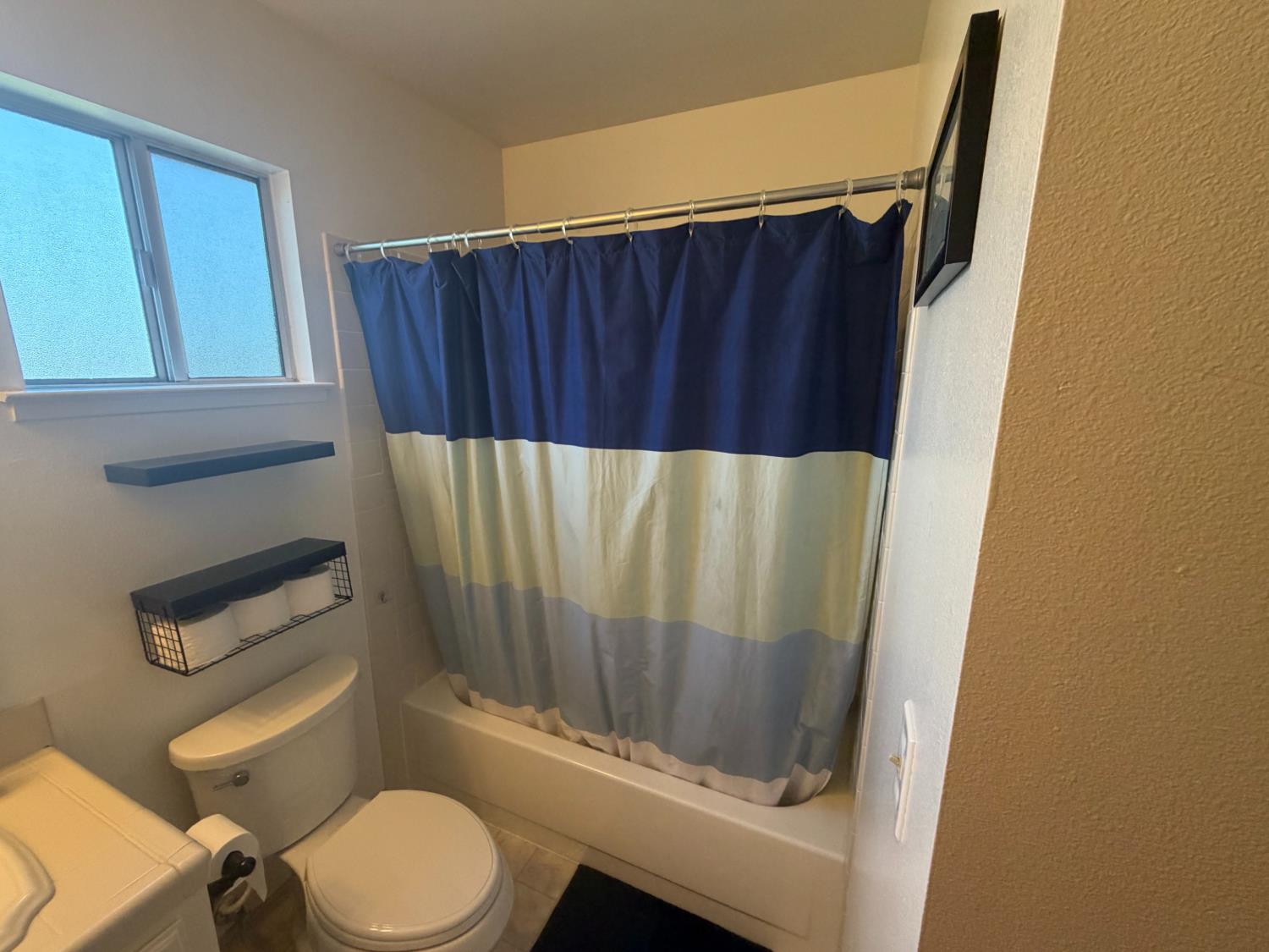 8665 N Cedar Ave #116, Fresno, CA 93720