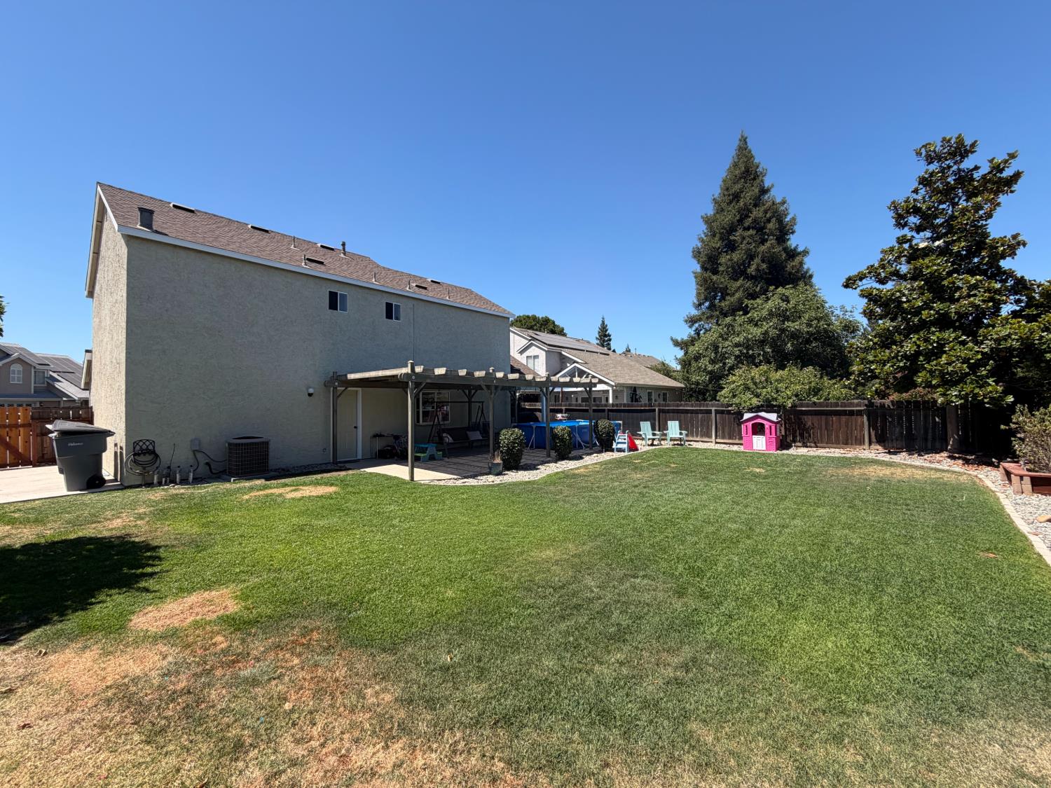 8665 N Cedar Ave #116, Fresno, CA 93720