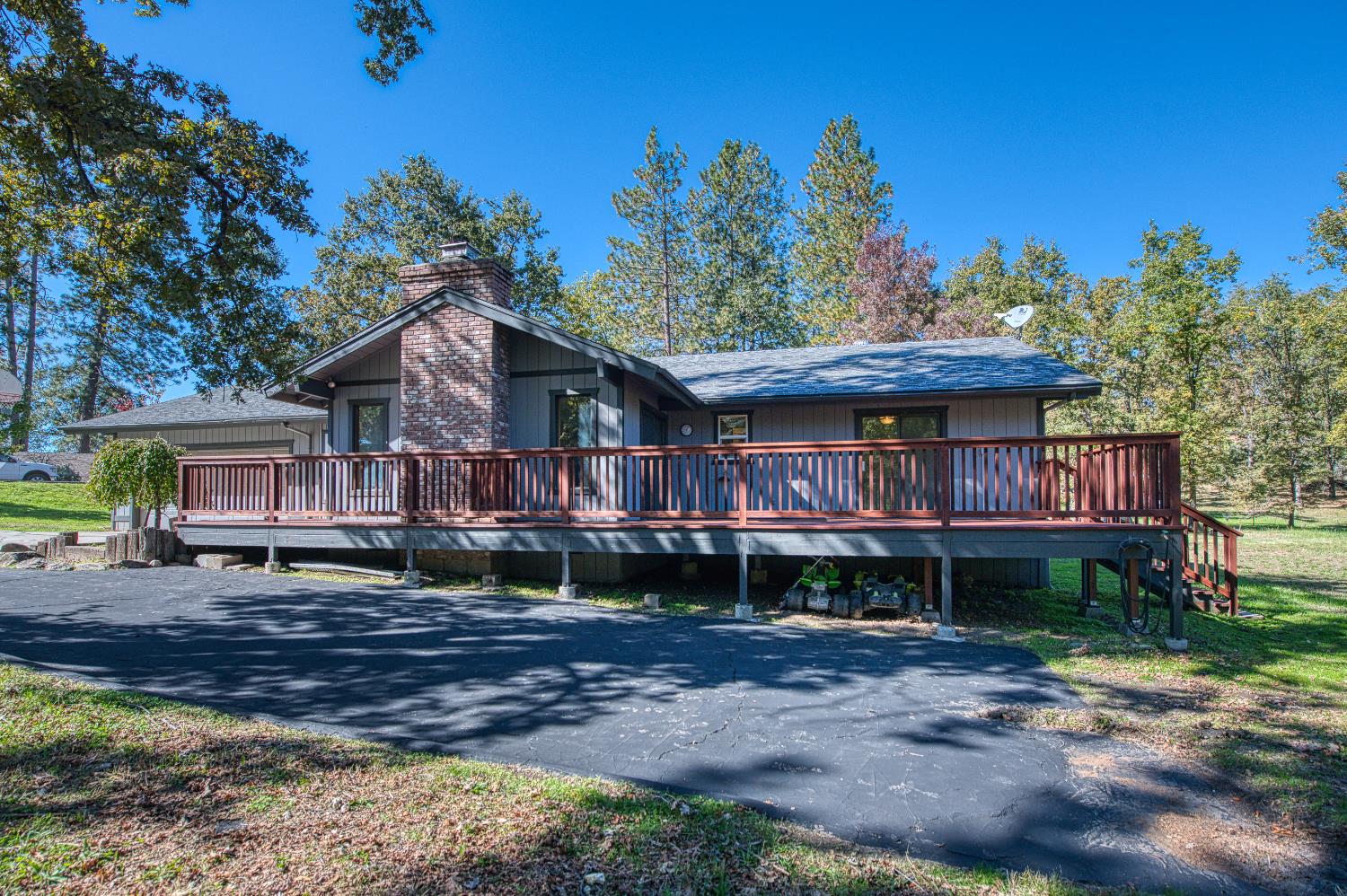 33988 Shaver Springs Rd, Auberry, CA 93602