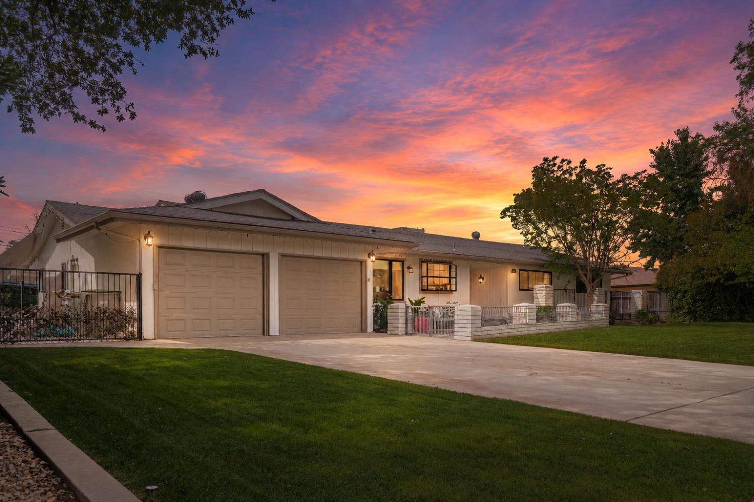 5739 N Pleasant Ave, Fresno, CA 93711