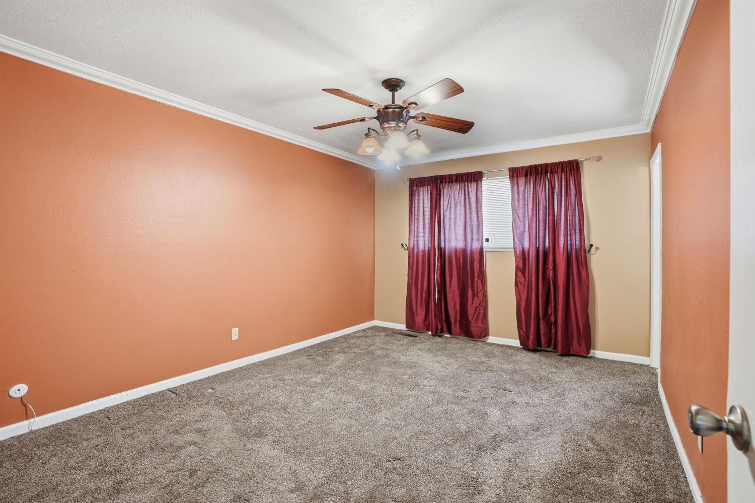 3356 E Pontiac Way, Fresno, CA 93726