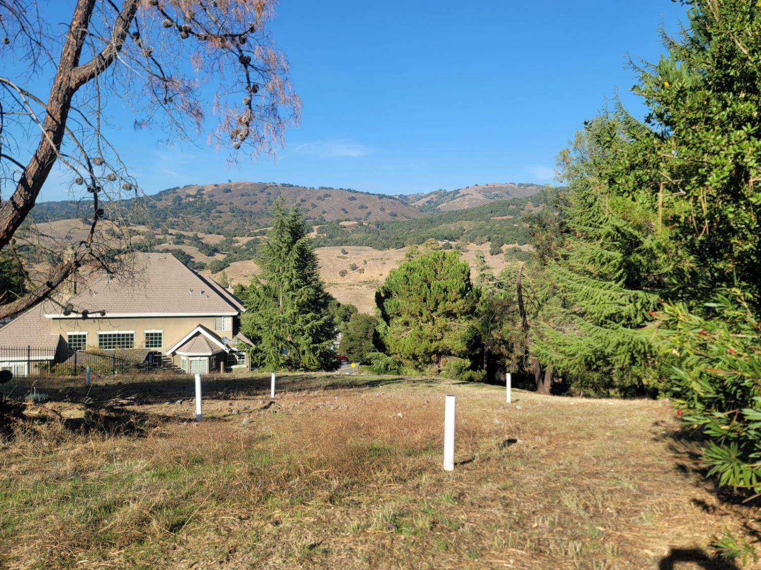 17381 Holiday Dr, Morgan Hill, CA 95037