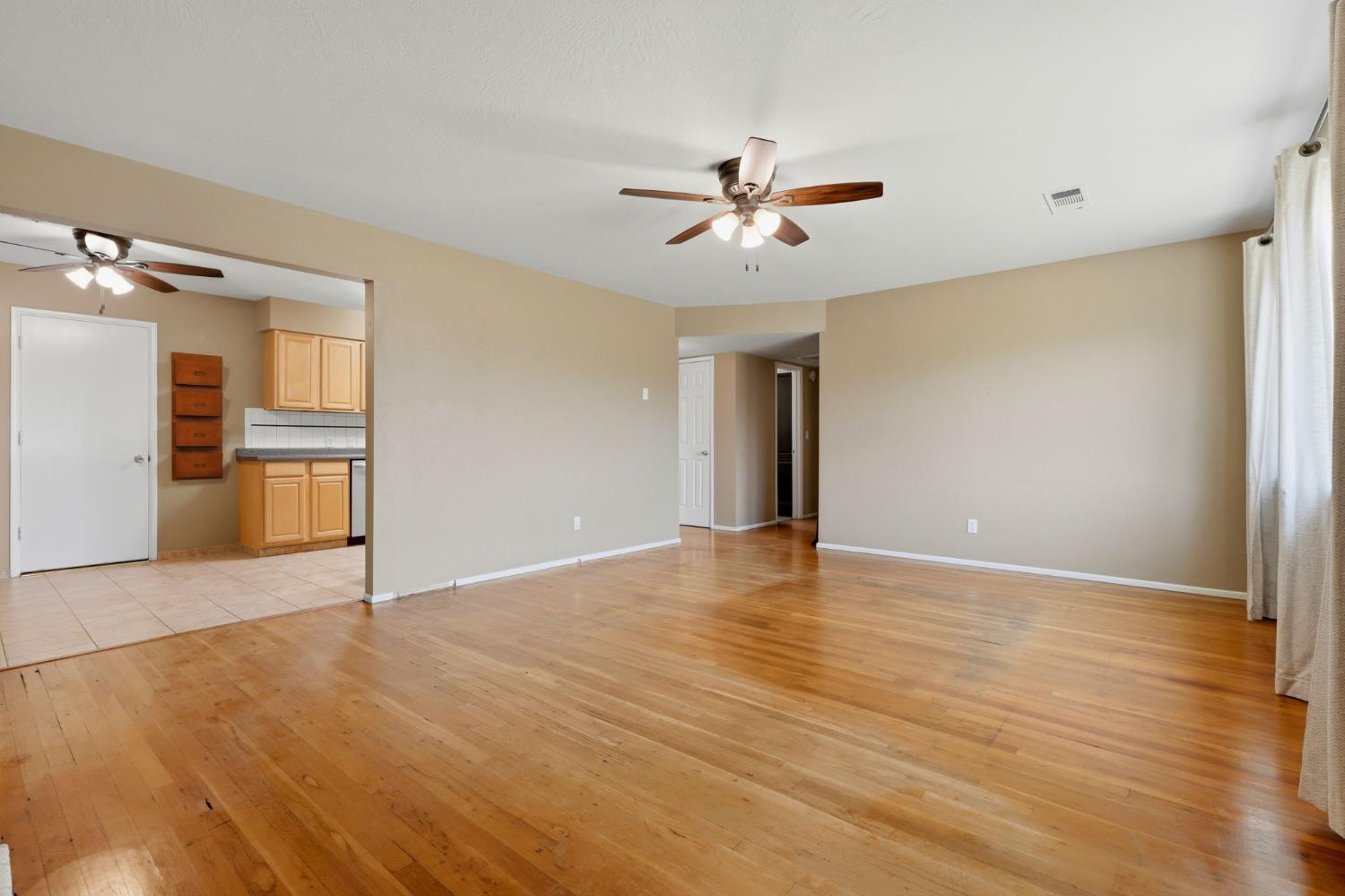 313 N 2Nd St, Fowler, CA 93625