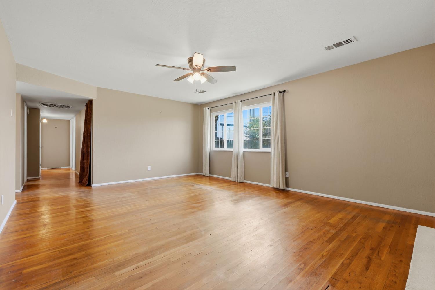 313 N 2Nd St, Fowler, CA 93625