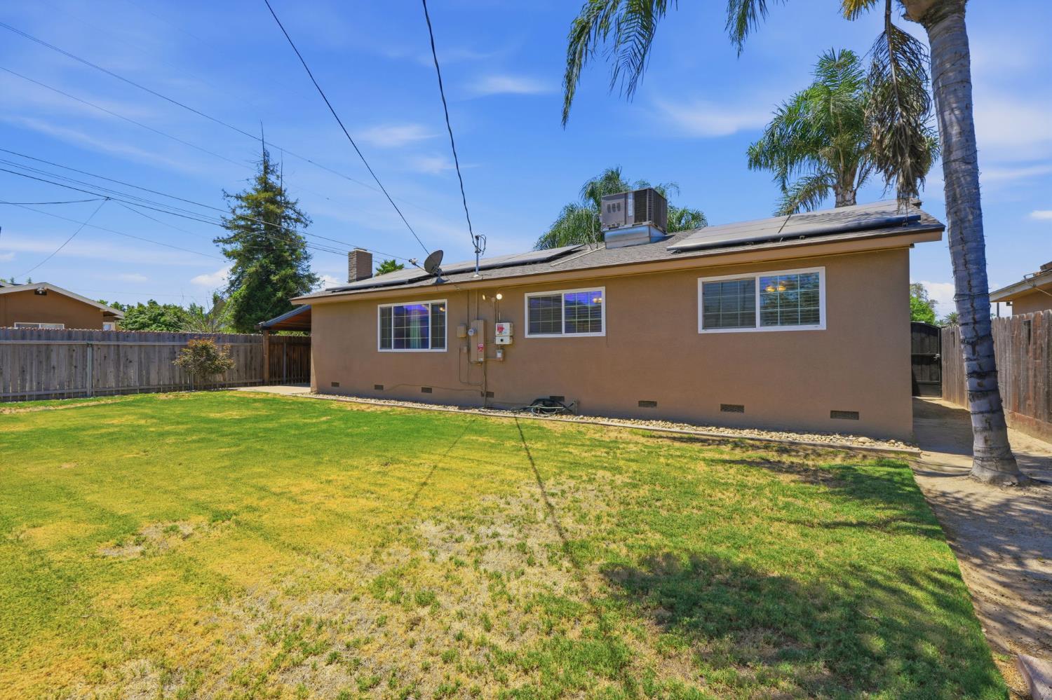 313 N 2Nd St, Fowler, CA 93625