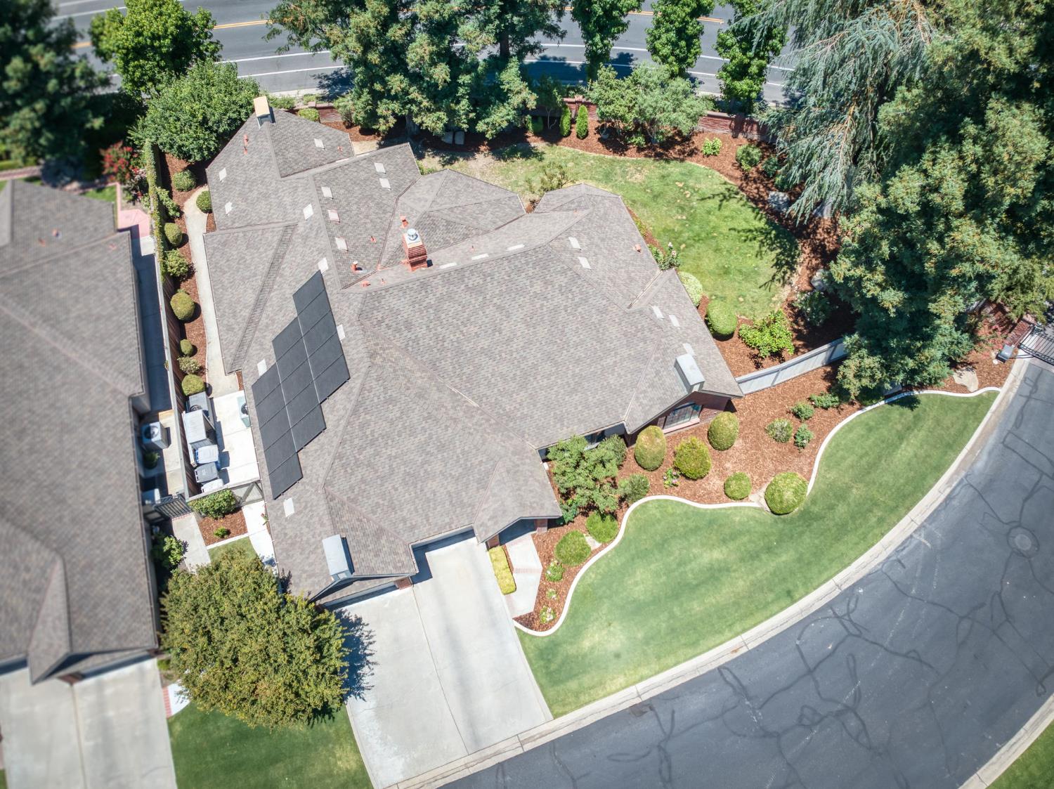 2555 W Bluff Ave #101, Fresno, CA 93711