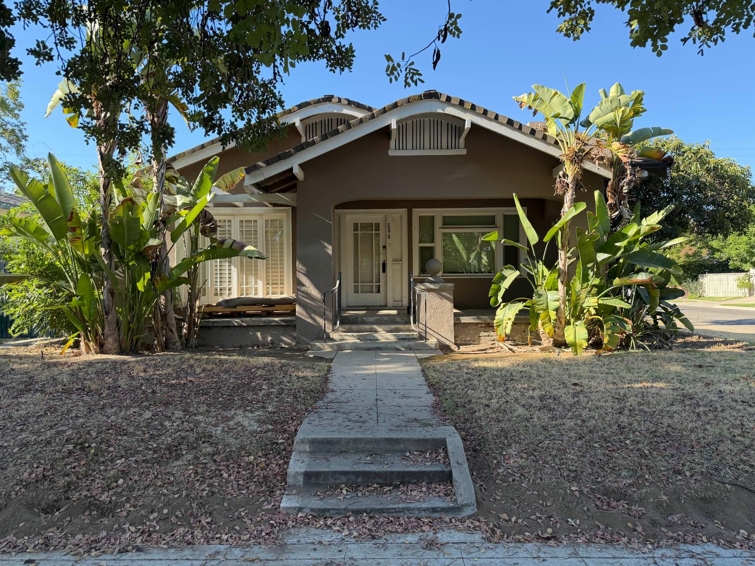 506 E Vassar Ave, Fresno, CA 93704