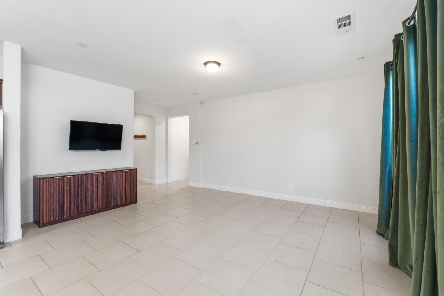 4347 N Gorma Ave, Fresno, CA 93723