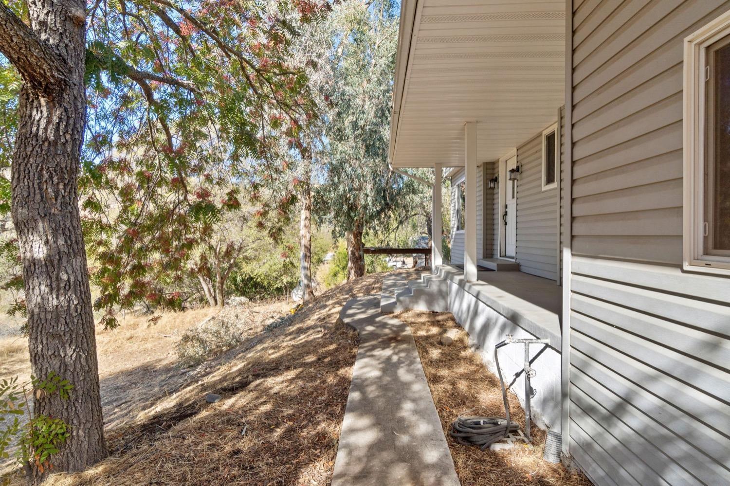 43299 Ranger Circle Dr, Coarsegold, CA 93614