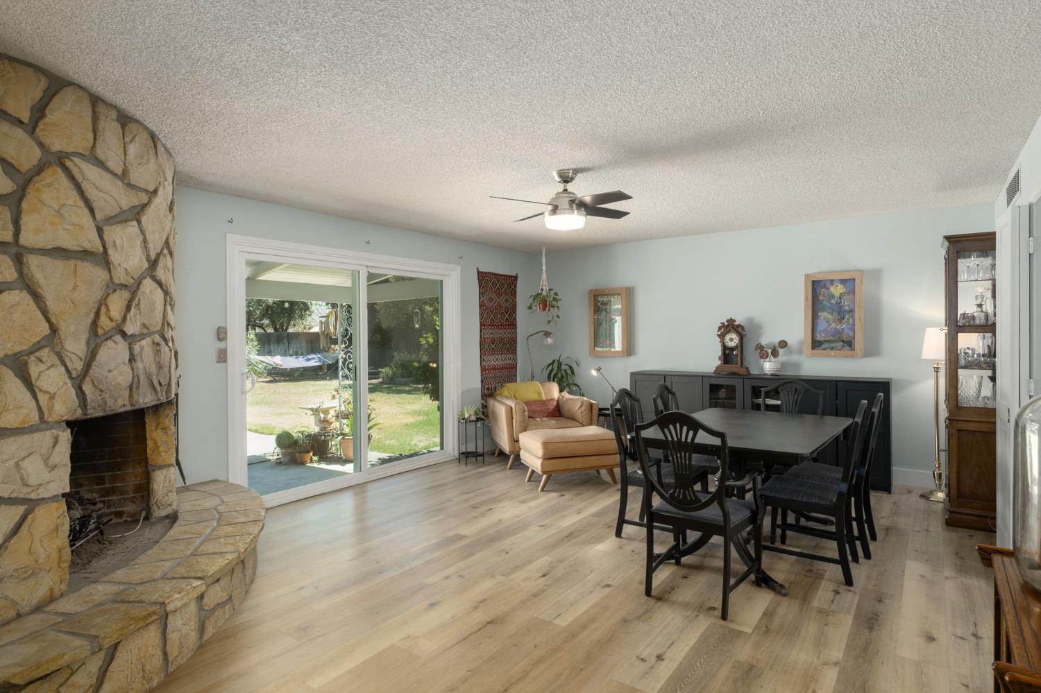 654 W Celeste, Fresno, CA 93704