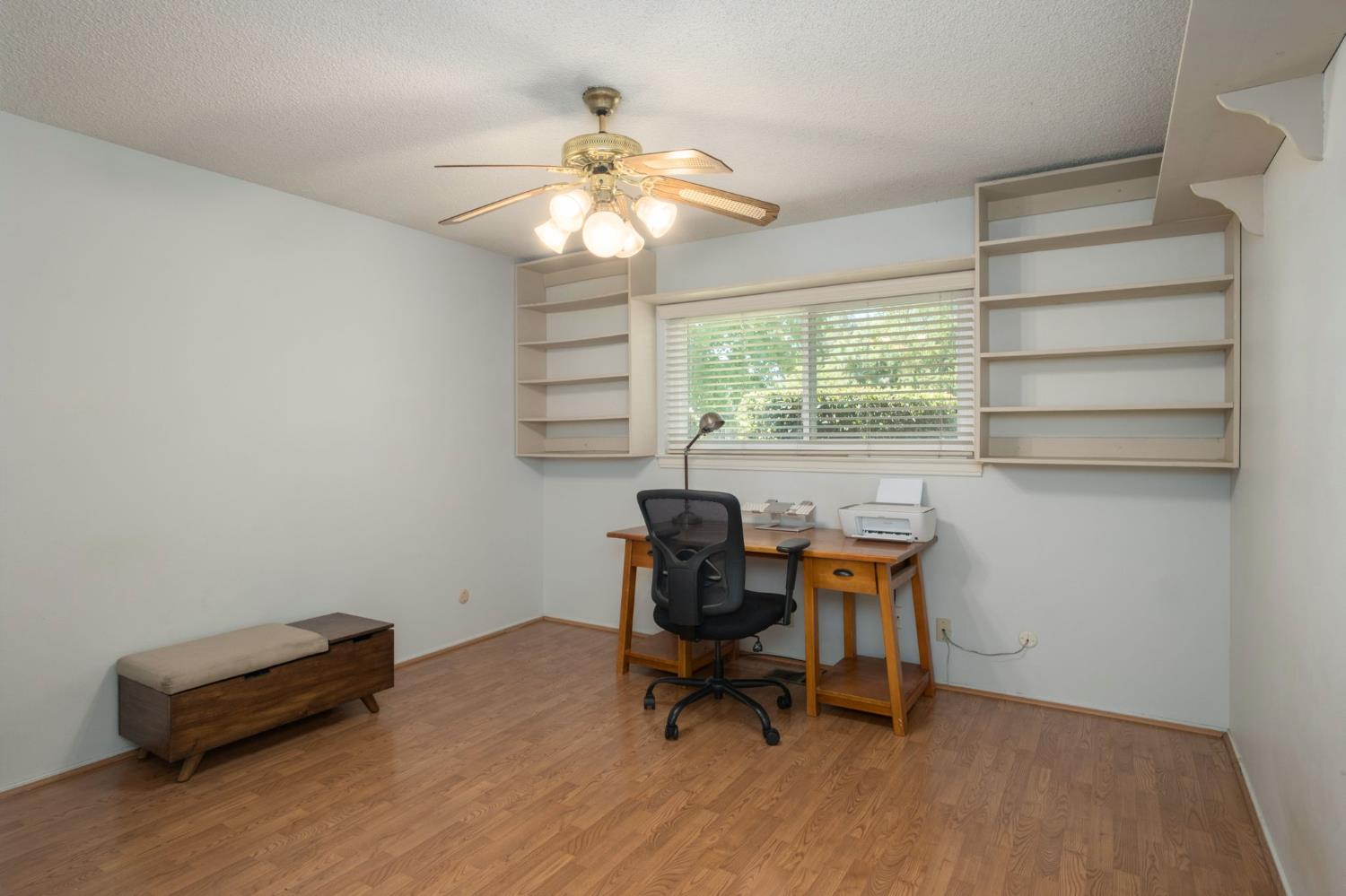 654 W Celeste, Fresno, CA 93704