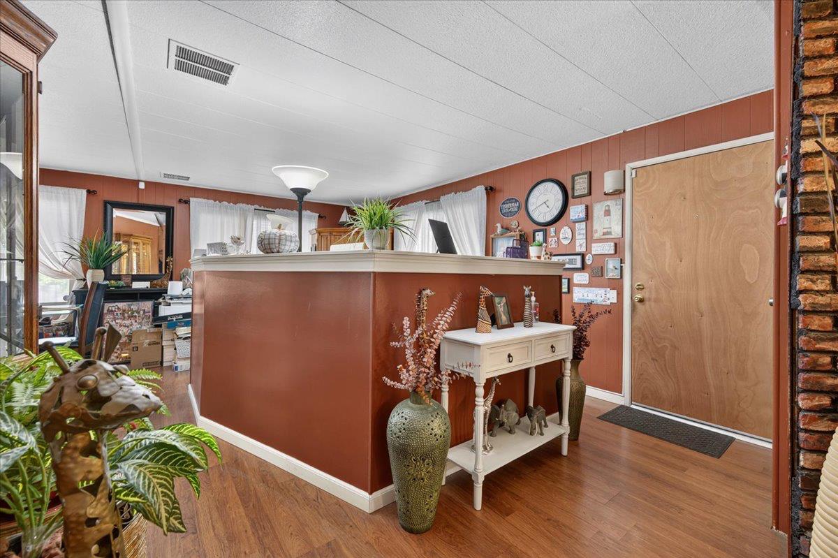 2373 S CHESTNUT AVE #67, Fresno, CA 93725