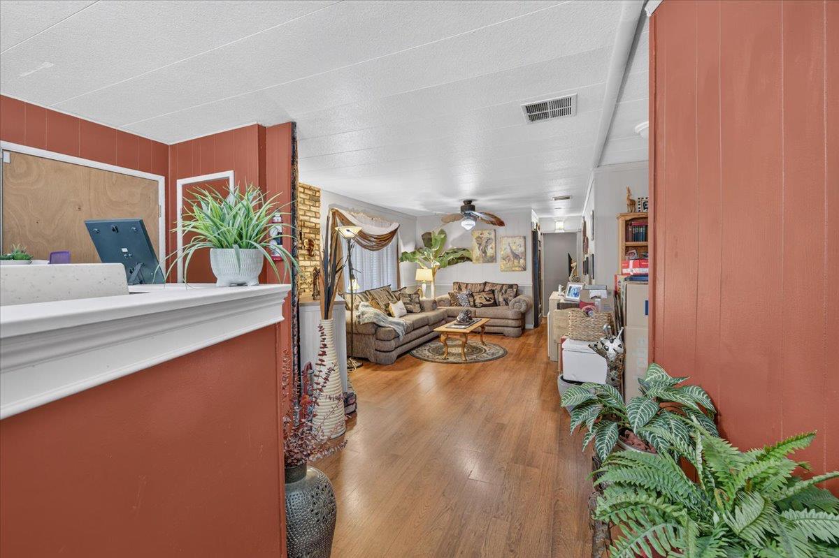 2373 S CHESTNUT AVE #67, Fresno, CA 93725