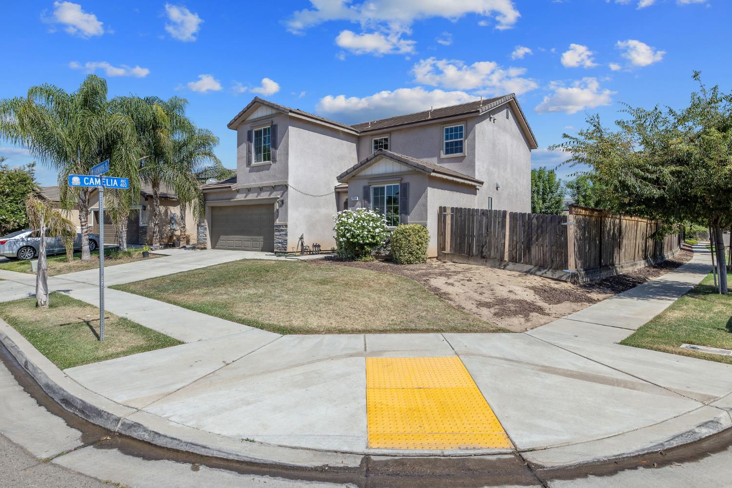 2964 Hannah Ave, Sanger, CA 93657