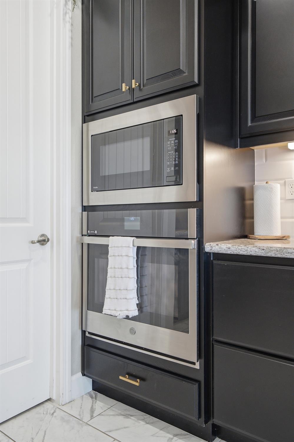 3612 Gold King Place Cir, Dinuba, CA 93618