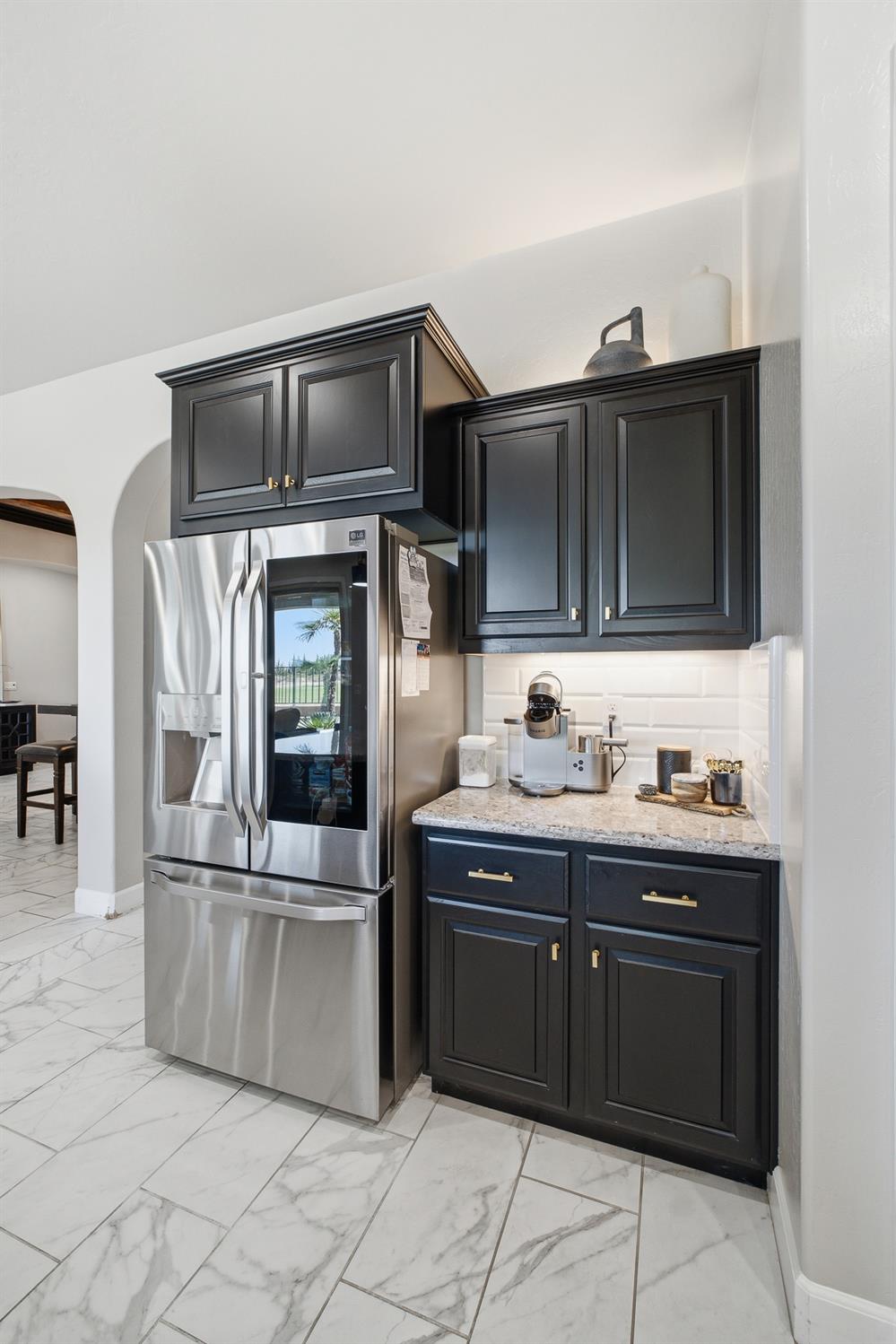 3612 Gold King Place Cir, Dinuba, CA 93618