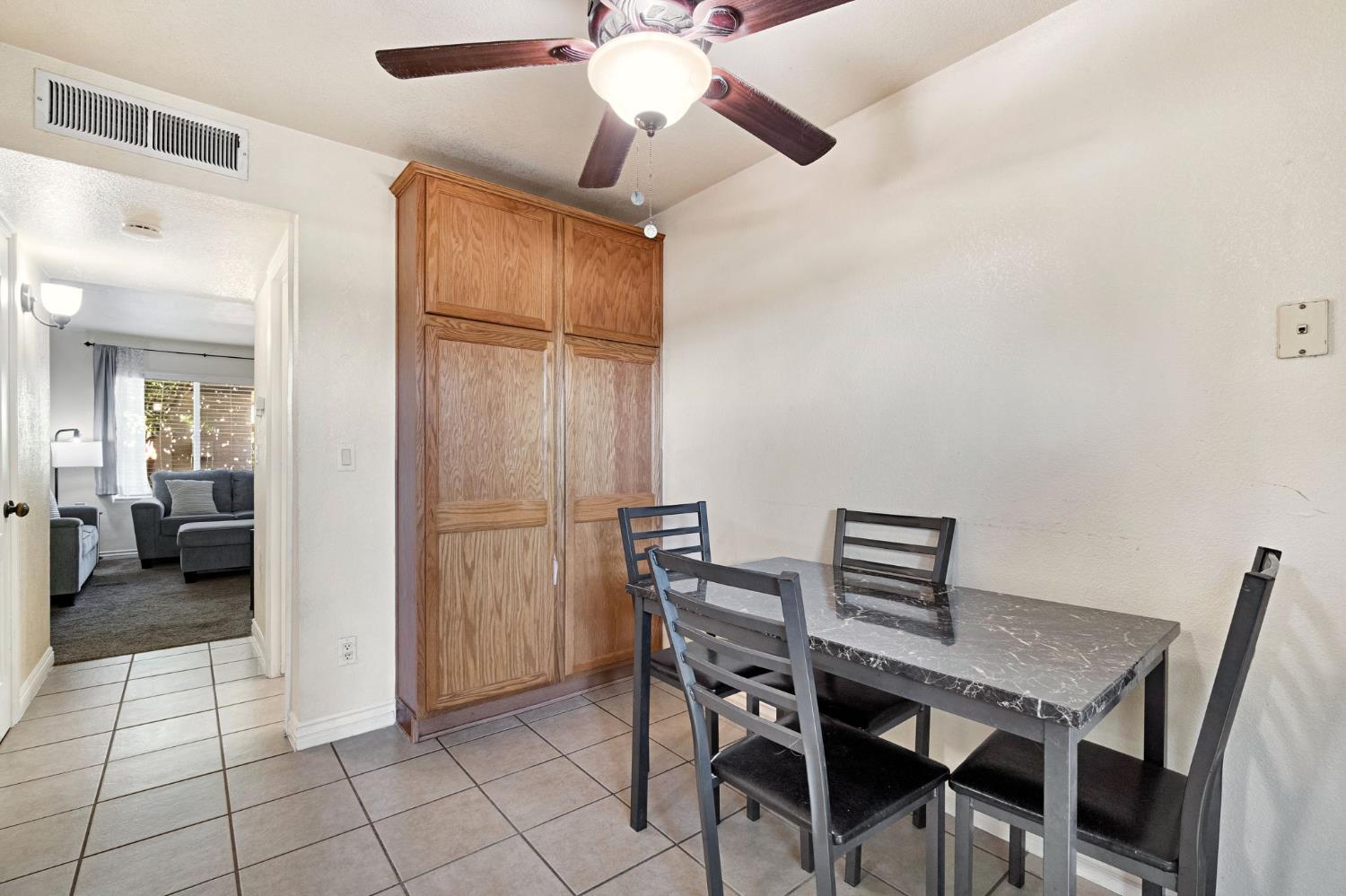 4875 E Mckinley Ave #144, Fresno, CA 93703
