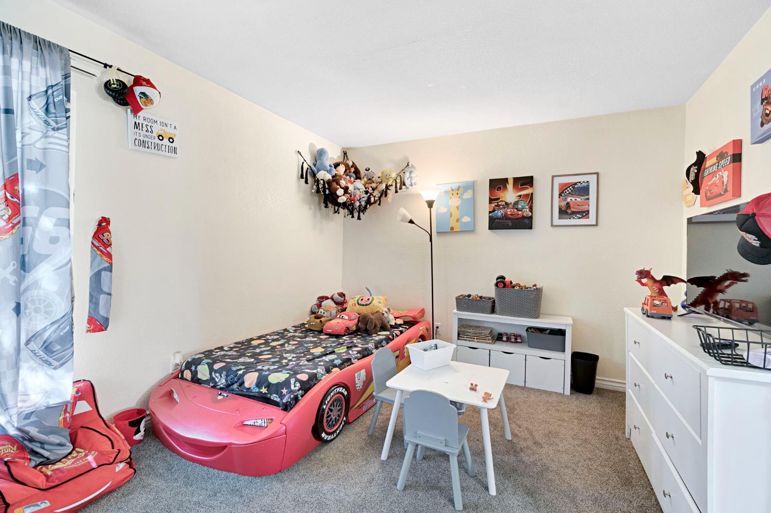 4875 E Mckinley Ave #144, Fresno, CA 93703