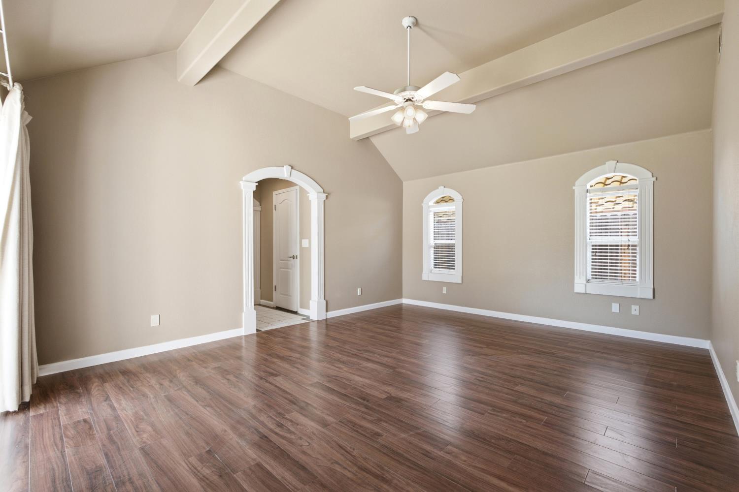 6542 N Rafael Ave, Fresno, CA 93711