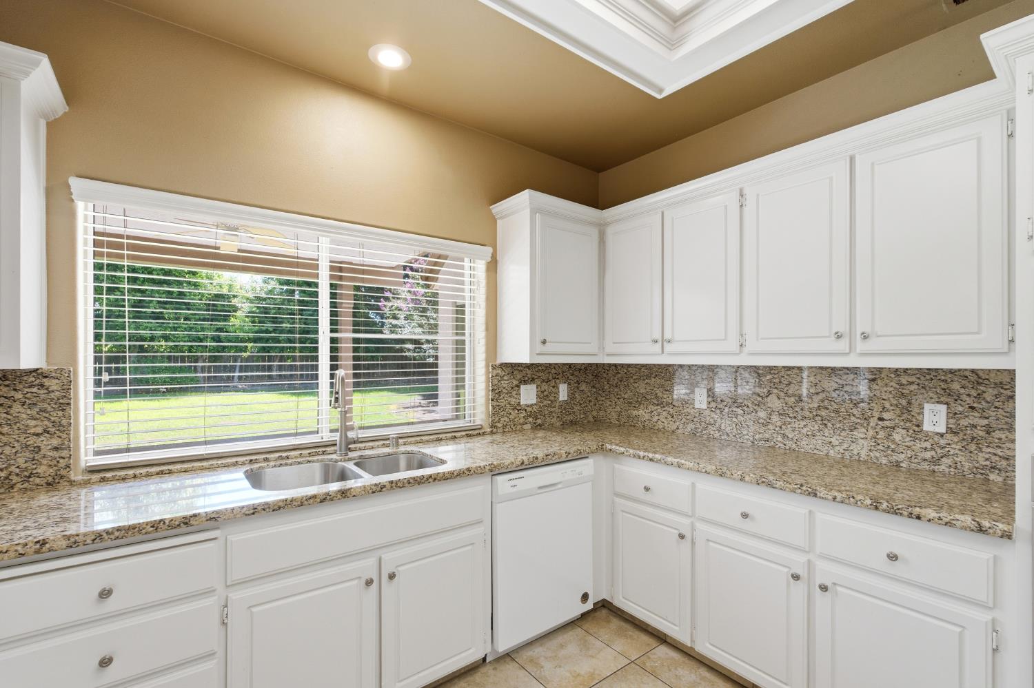 6542 N Rafael Ave, Fresno, CA 93711