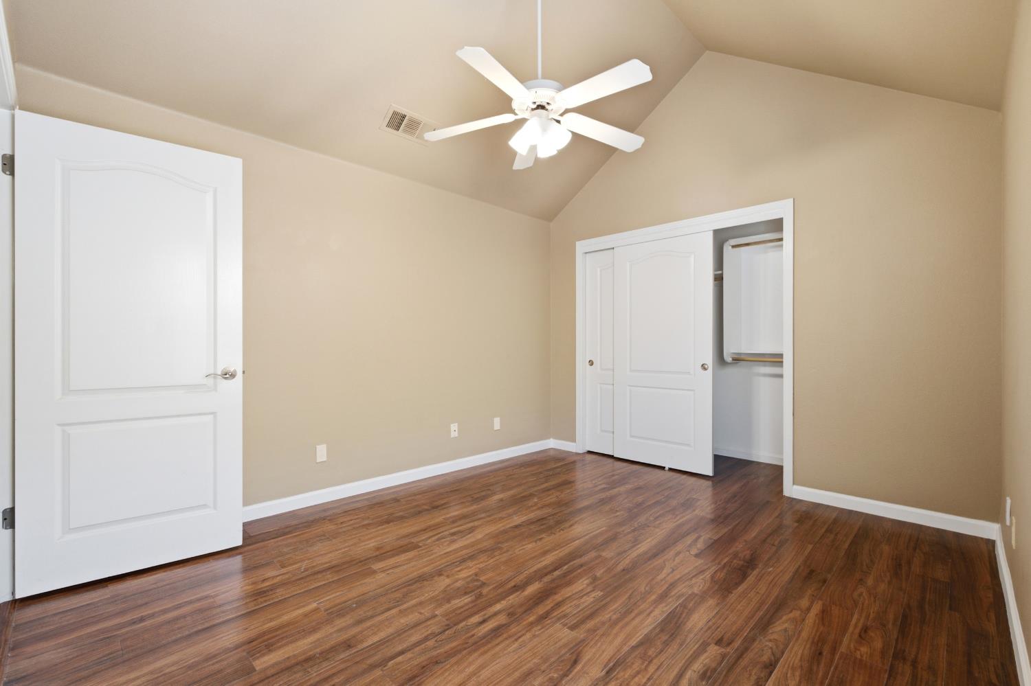 6542 N Rafael Ave, Fresno, CA 93711