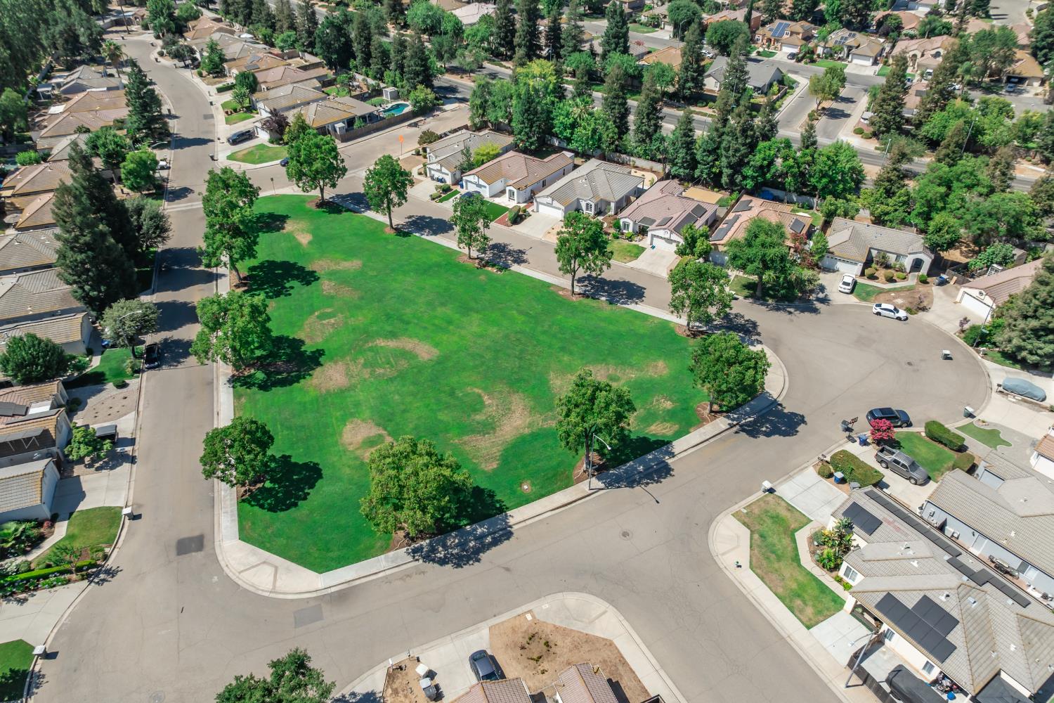 6542 N Rafael Ave, Fresno, CA 93711