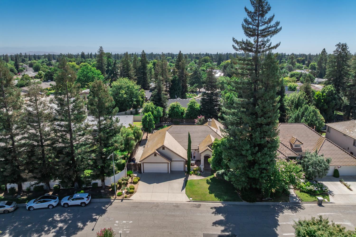 6542 N Rafael Ave, Fresno, CA 93711