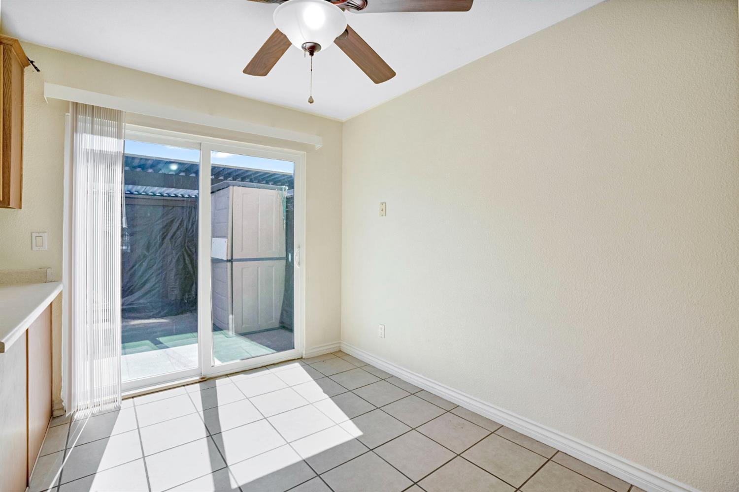 4875 E Mckinley Ave #133, Fresno, CA 93703