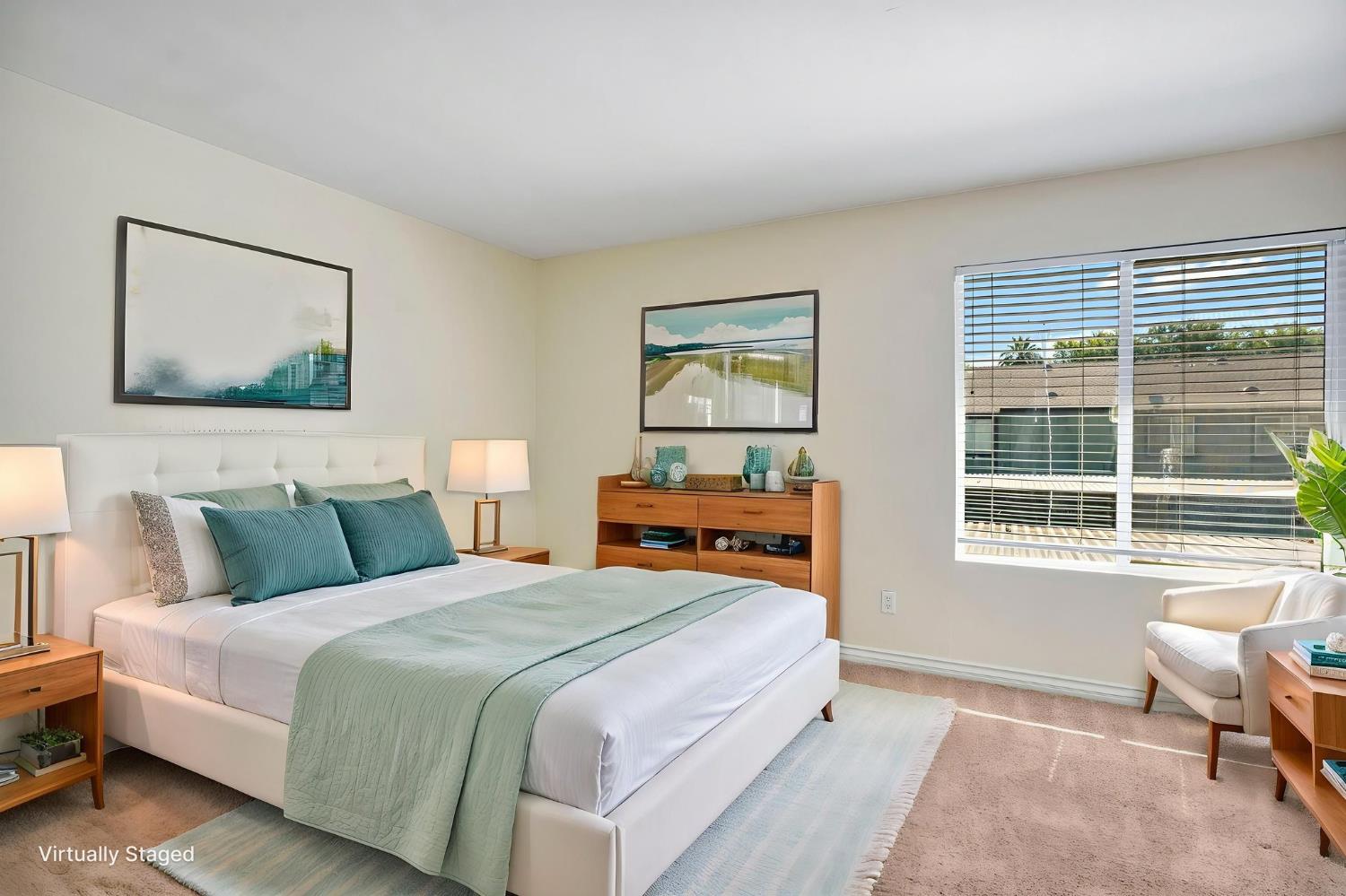 4875 E Mckinley Ave #133, Fresno, CA 93703