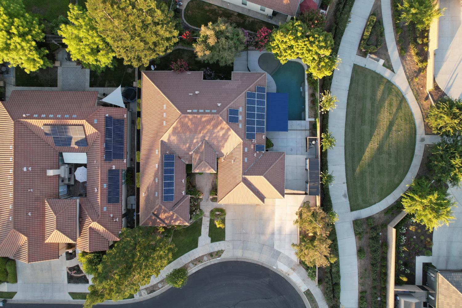 1813 N Ryan Ave, Clovis, CA 93619