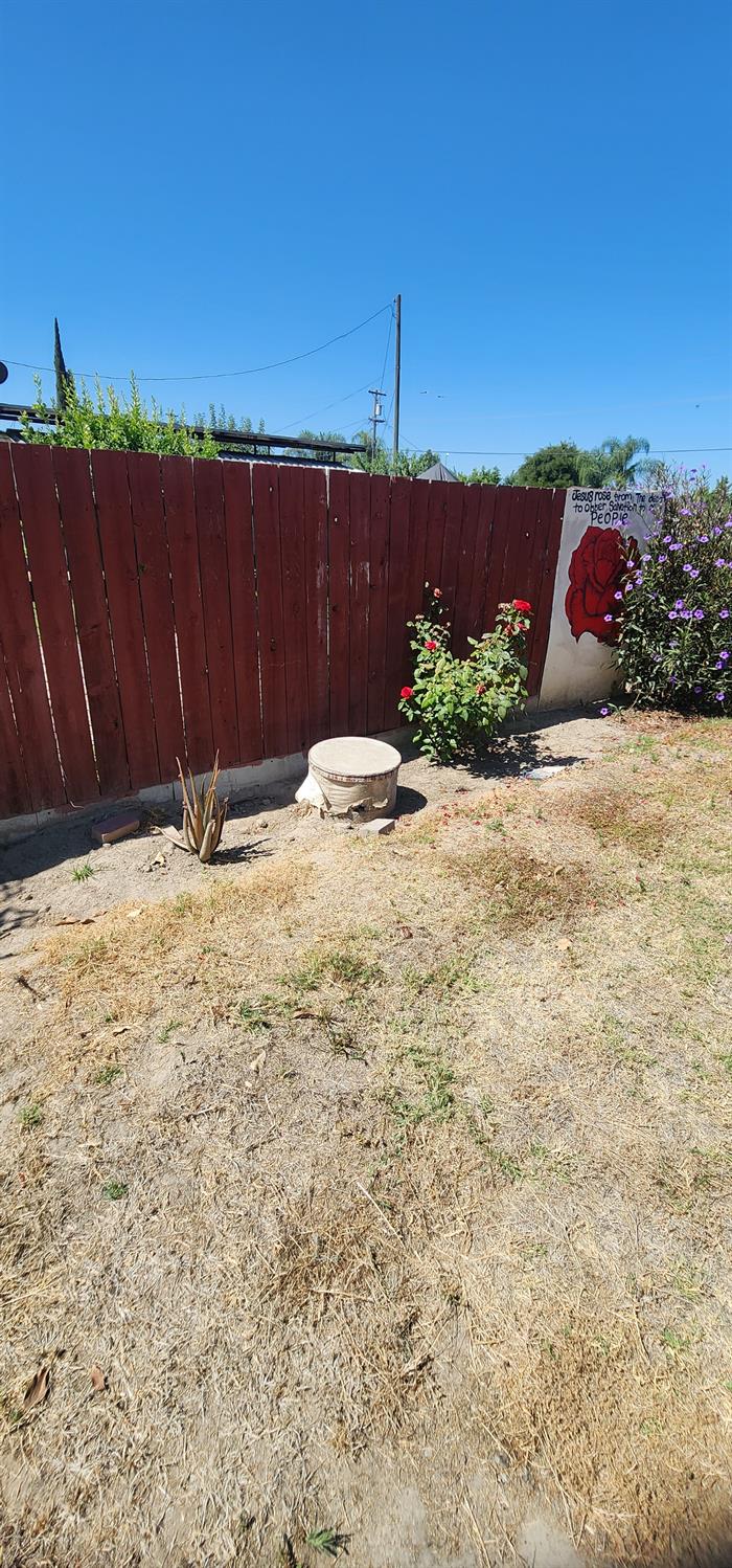 37774 Hunter Rd, Dinuba, CA 93618