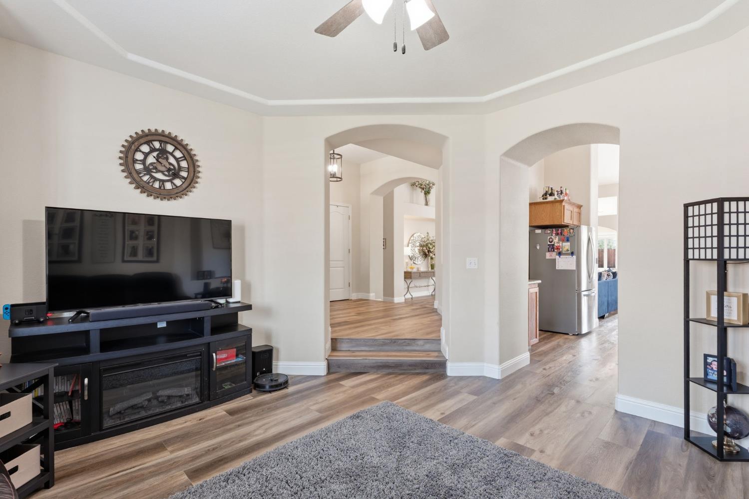 2850 N Apricot Ave, Fresno, CA 93727