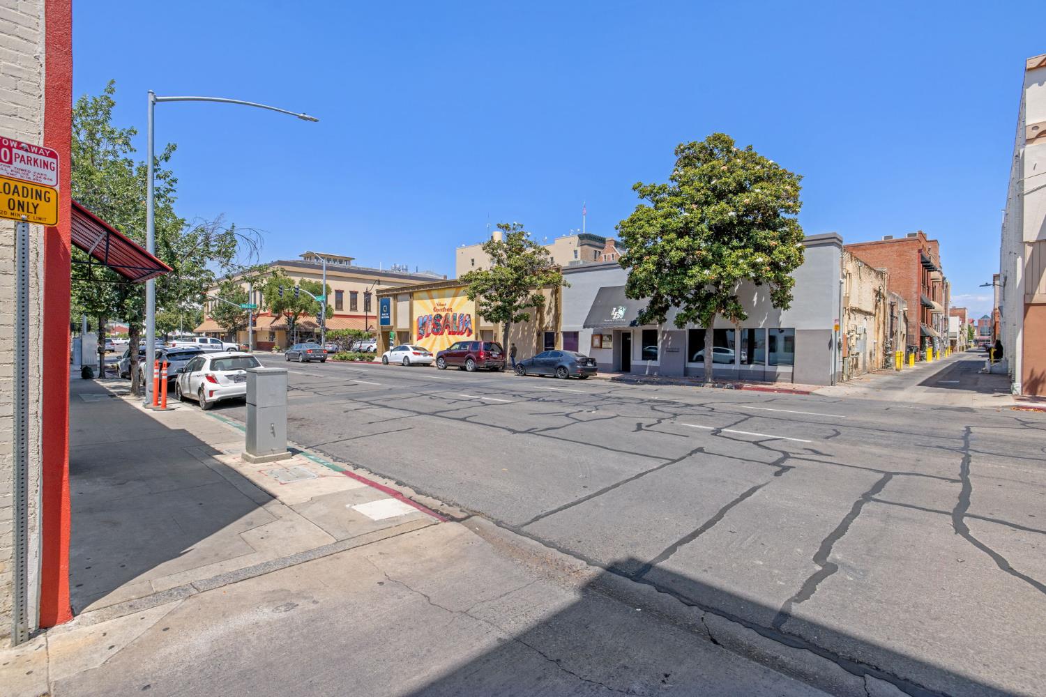 101 W Main St, Visalia, CA 93291