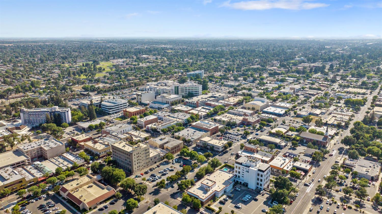 101 W Main St, Visalia, CA 93291