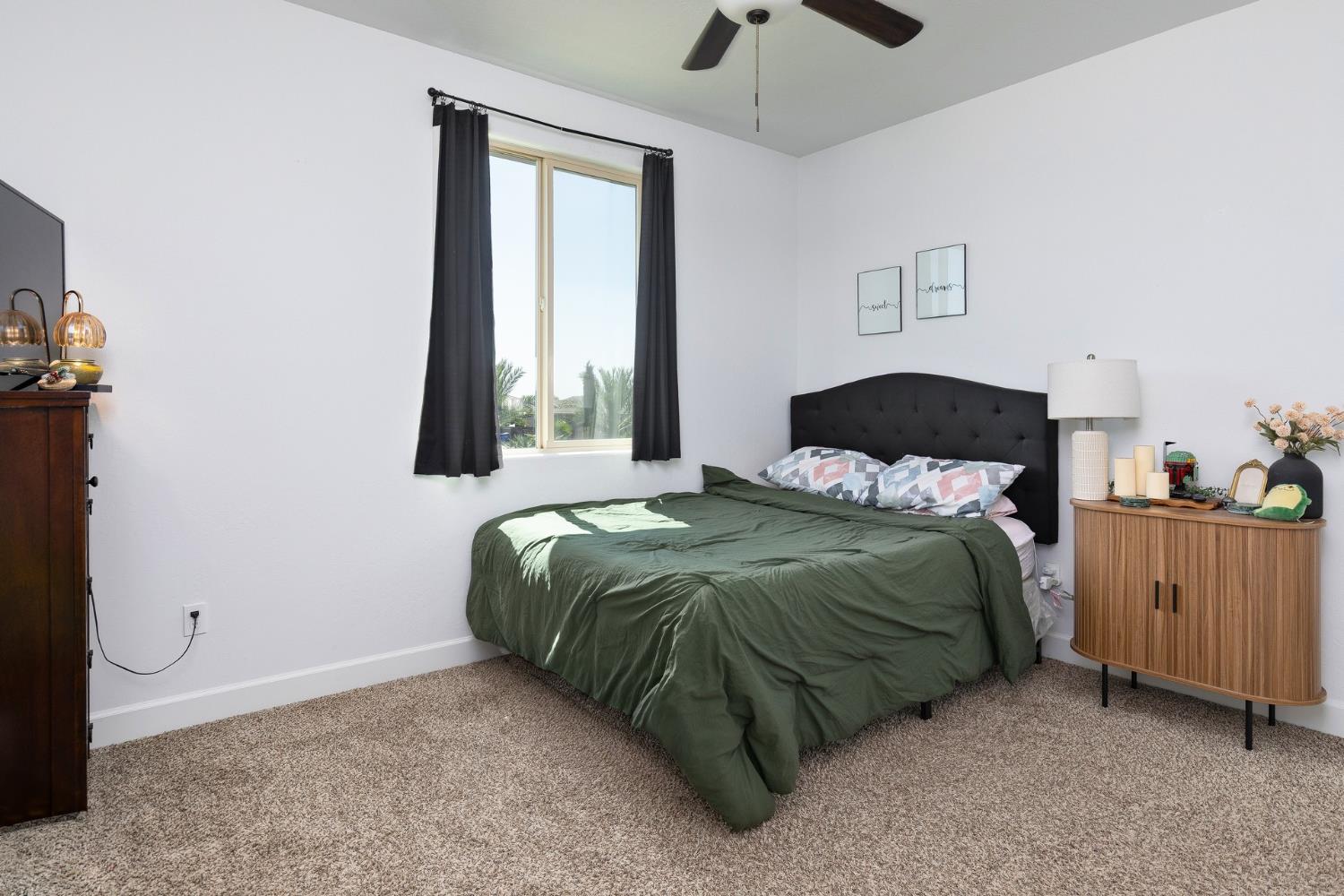 1140 Ridge Creek Estates Way, Dinuba, CA 93618