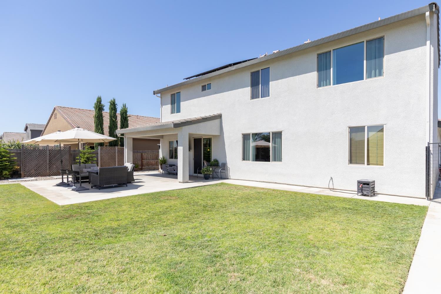 1140 Ridge Creek Estates Way, Dinuba, CA 93618
