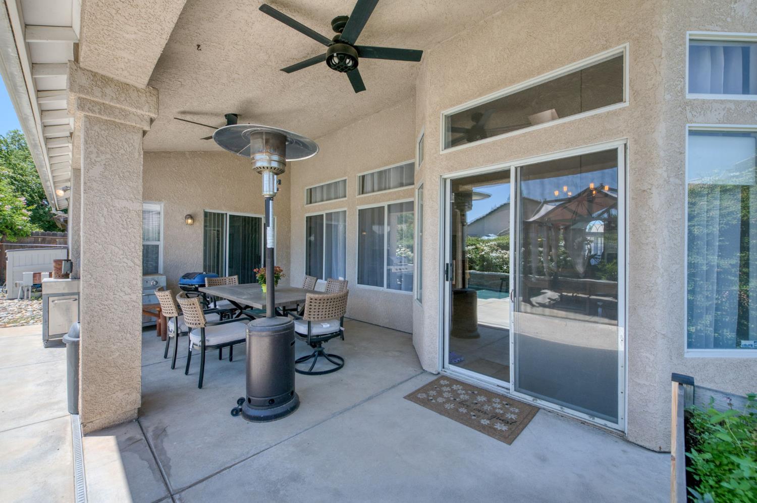 1671 E Granada Ave, Fresno, CA 93720
